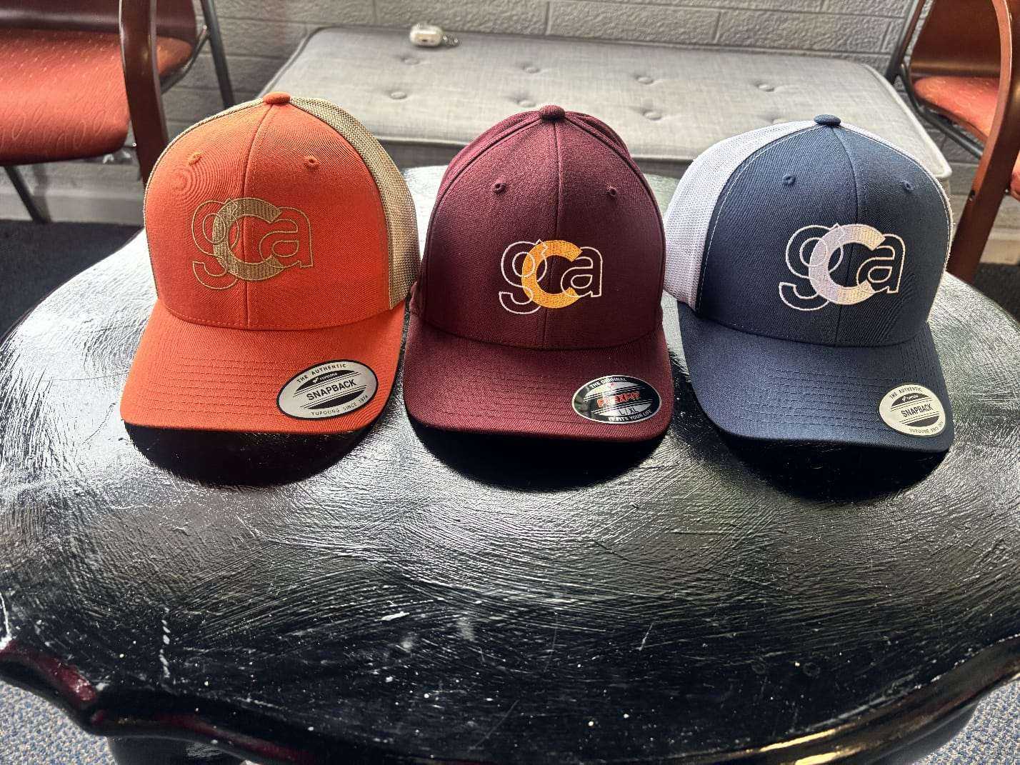 Caps